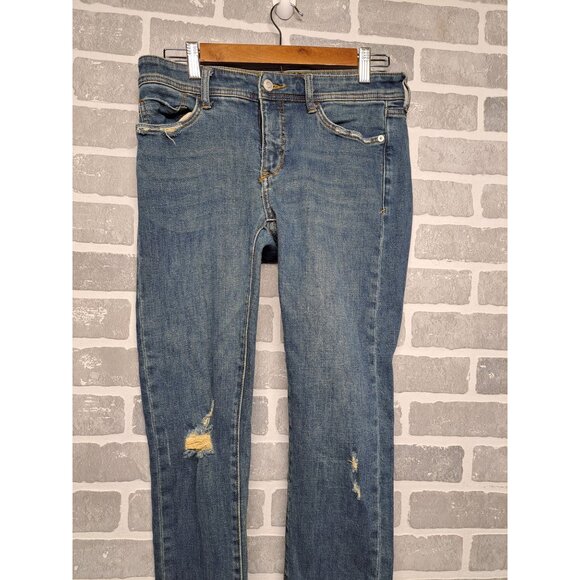 Anthropologie Pilcro Womens Slim Boyfriend  Blue Denim Distressed Jeans Size 26 - Picture 3 of 9